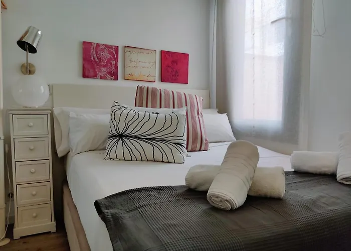U-nique Sagues Apartamento *